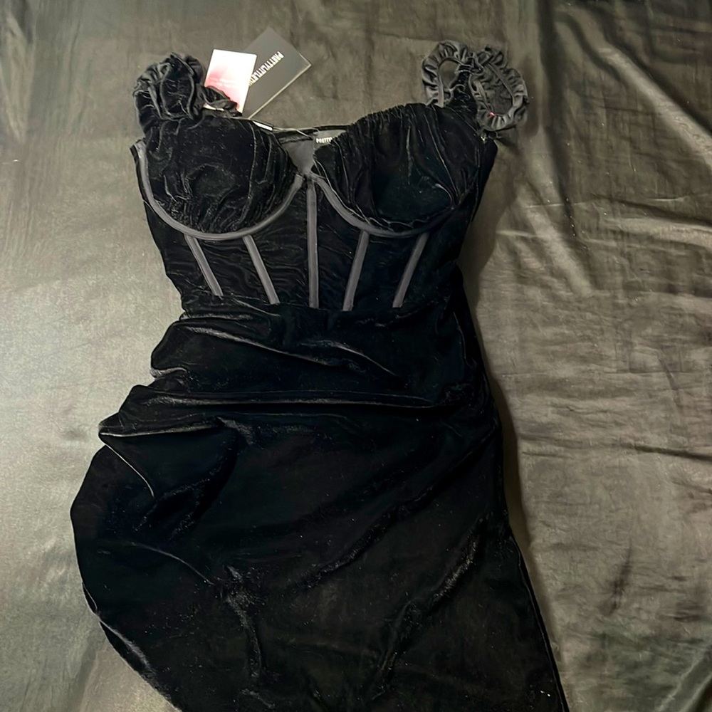 PrettyLittleThing dress, Size: 6(M), black